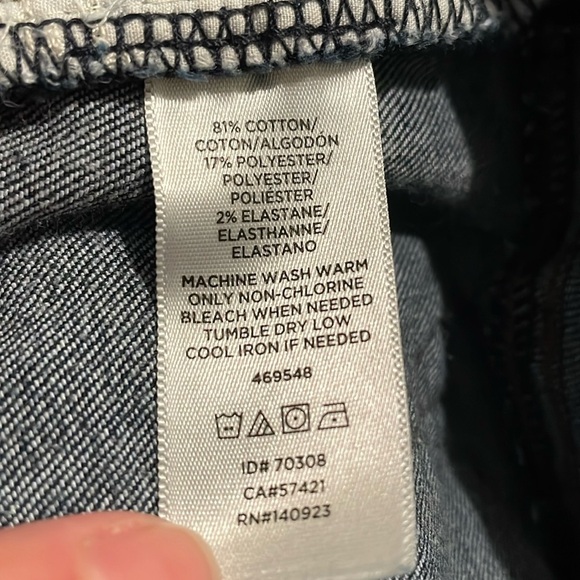 NWOT LOFT Curvy Skinny Jeans.  Size 6 - Picture 6 of 10